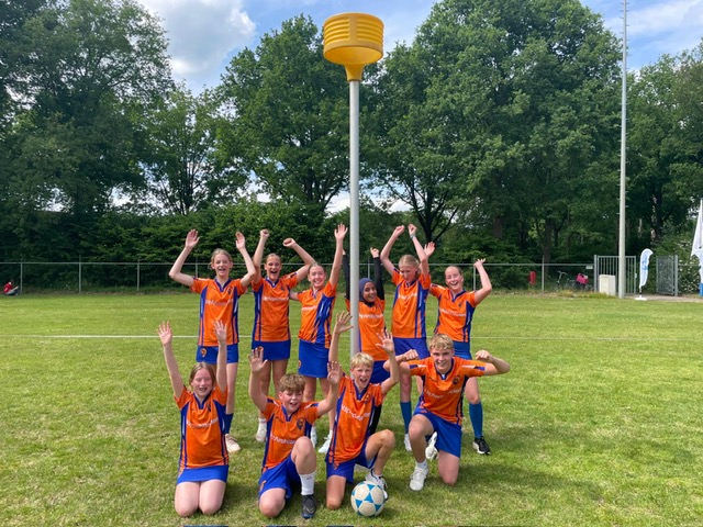 Noordenveld C2 kampioen